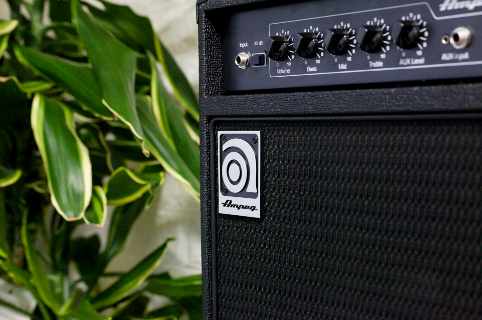 Ampeg(アンペグ)買取