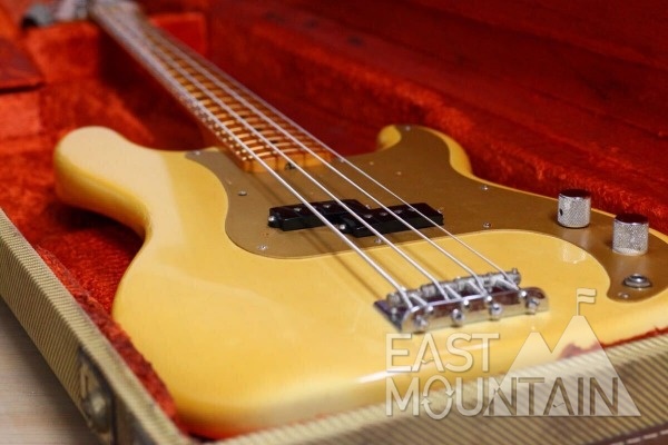 Fender USA Precision Bass 1990̔