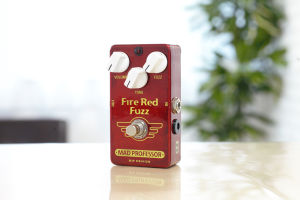 MAD PROFESSOR Fire Red Fuzz