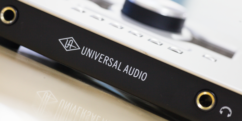 UNIVERSAL AUDIOijo[T I[fBIj