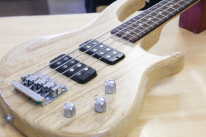 Gibson USA EB Bassの写真