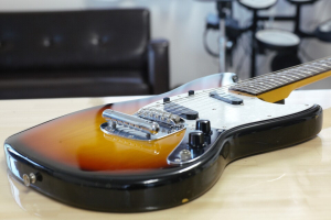 Fender Japan Mustang 2007　エレキギター