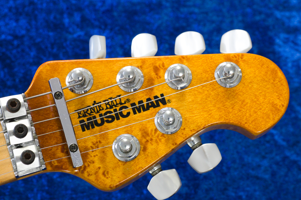 Musicman(~[WbN})