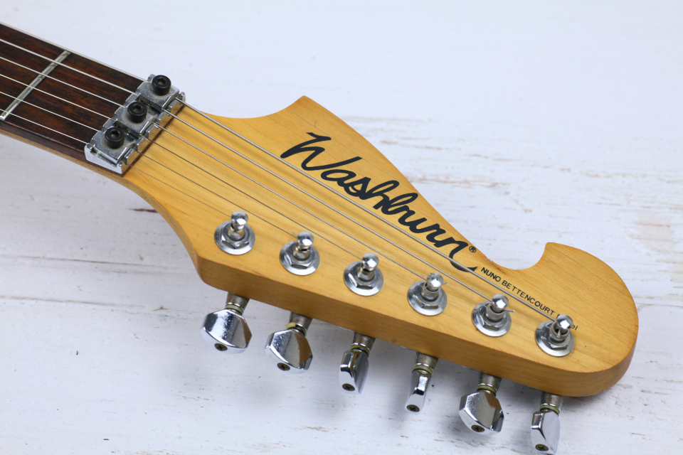 Washburn（ワッシュバーン）買取ならイーストマウンテン