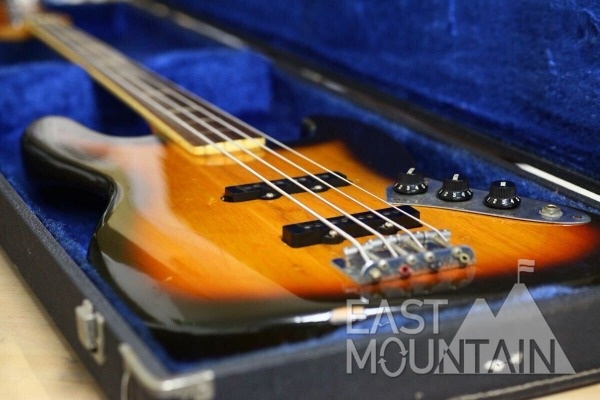 Fender USA Jazz Bass 1978̔