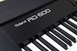 Roland RD-600 dqsAm 